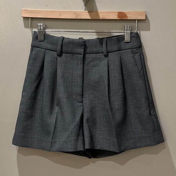 ARITZIA BABATON High-Rise Relaxed-Fit Pleated Mini Short (Heather Charcoal) - Picture 7 of 16